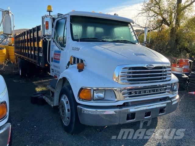 Sterling A6500 Platós / Ponyvás teherautók