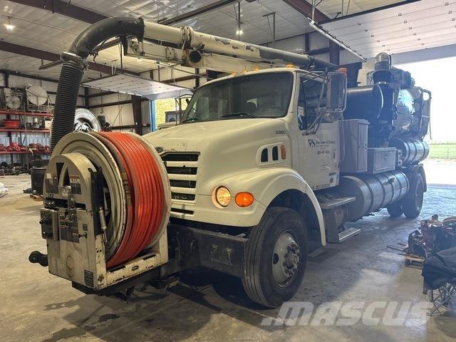 Sterling L7500 Vákuum teherautok
