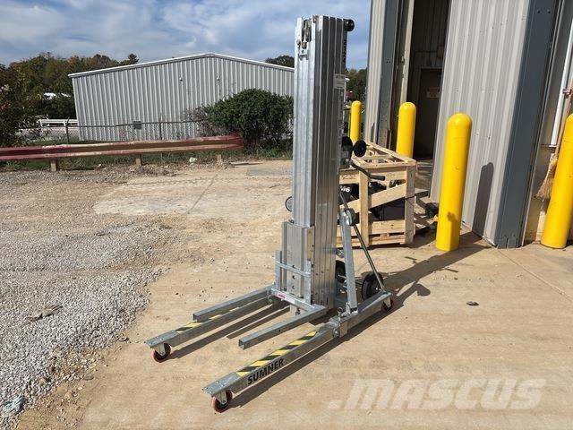 Sumner 2124 Csörlők, emelőberendezések és anyagmozgató liftek