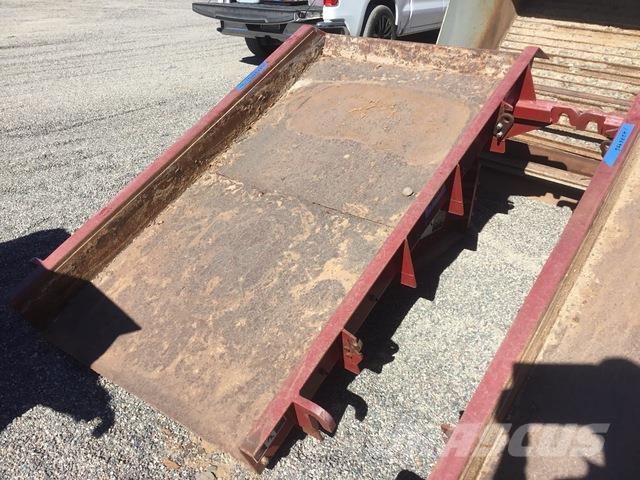  Syntron MF400 Tárolók