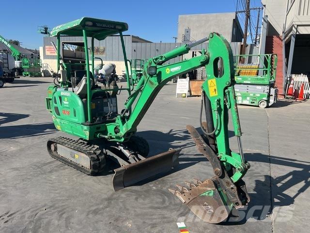 Takeuchi TB216 Lánctalpas kotrók