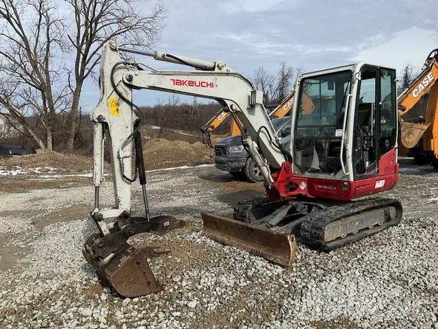 Takeuchi TB240 Lánctalpas kotrók