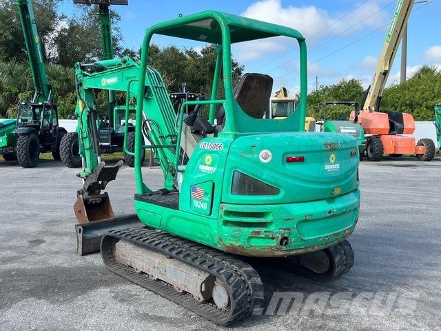 Takeuchi TB240 Lánctalpas kotrók