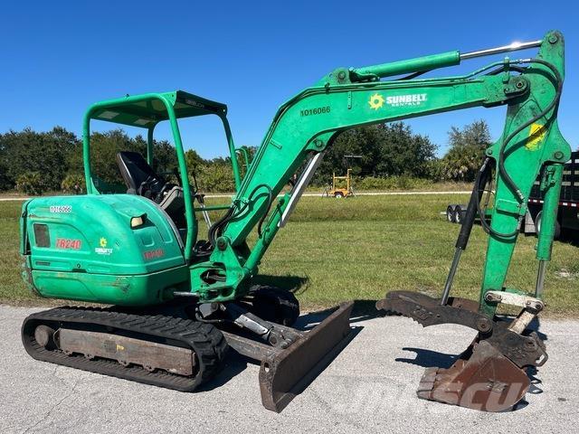 Takeuchi TB240 Lánctalpas kotrók