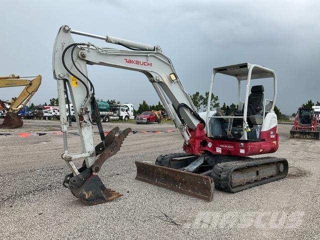 Takeuchi TB260 Lánctalpas kotrók