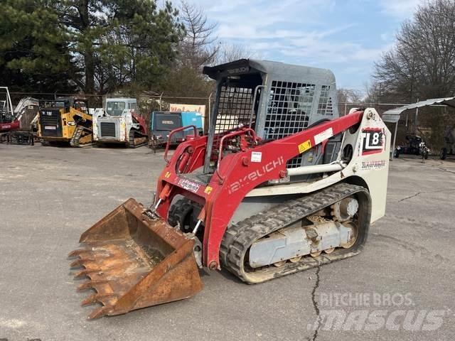 Takeuchi TL8 Kompaktrakodók