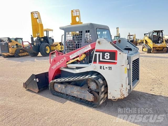 Takeuchi TL8 Kompaktrakodók