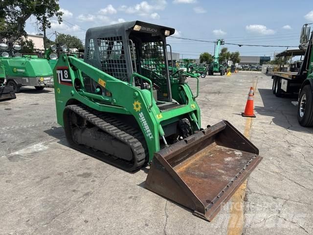 Takeuchi TL8 Kompaktrakodók