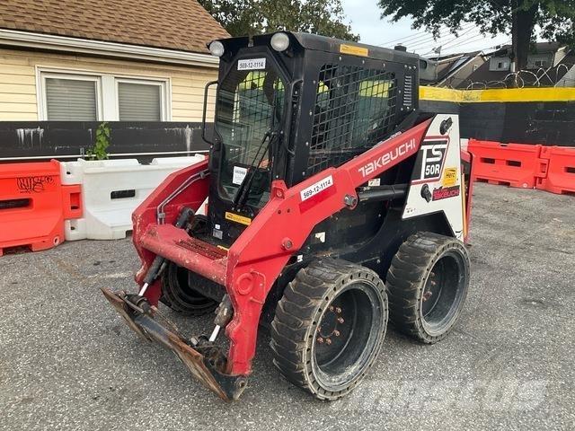 Takeuchi TS50R Kompaktrakodók