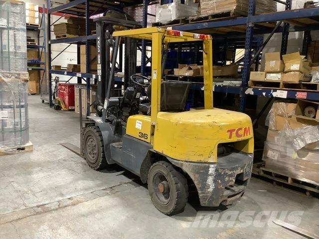 TCM FHD3672 Targoncák-Egyéb