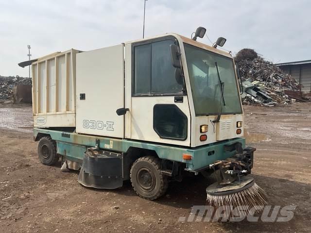 Tennant 803-II Utcaseprő teherautók