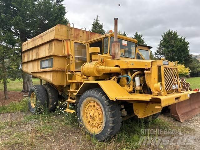 Terex 3303 Vízszállító teherautók