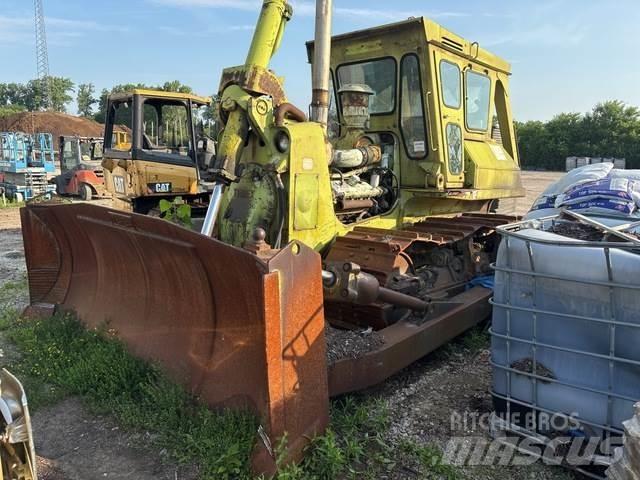 Terex 82-30 B lánctalpas dózerek