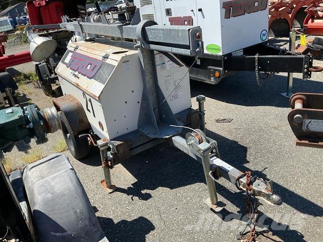 Terex RL4 Fénytornyok