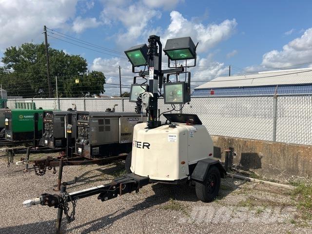 Terex RL4 Fénytornyok