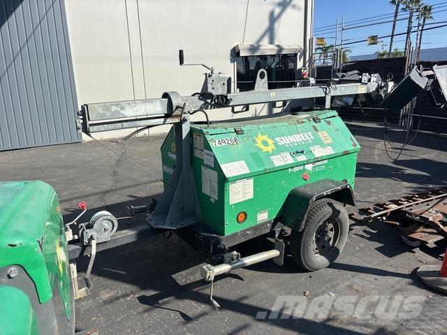 Terex RL4 Fénytornyok