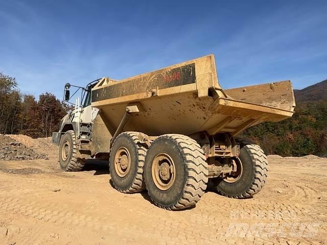 Terex TA300 Csuklósdömperek
