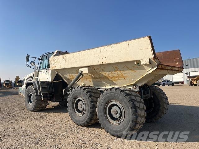 Terex TA300 Csuklósdömperek