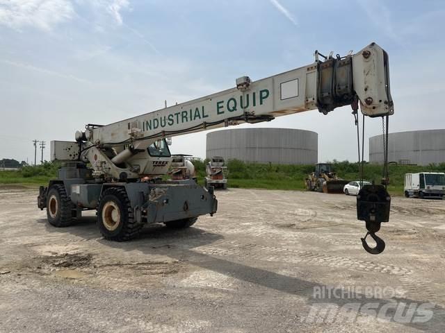 Terex TR230 Mobil daruk