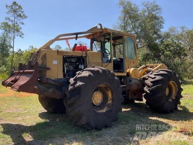 Timberjack 460 Vonszolók