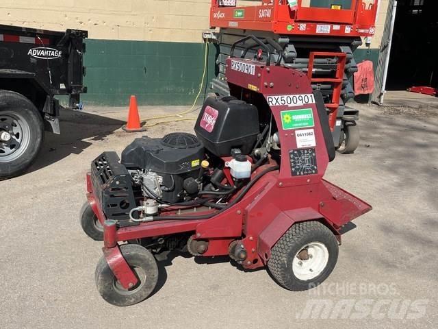 Toro 23518 Gyepszellőztetők