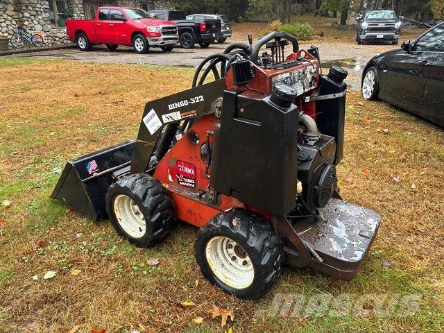 Toro Dingo 322 Kompaktrakodók