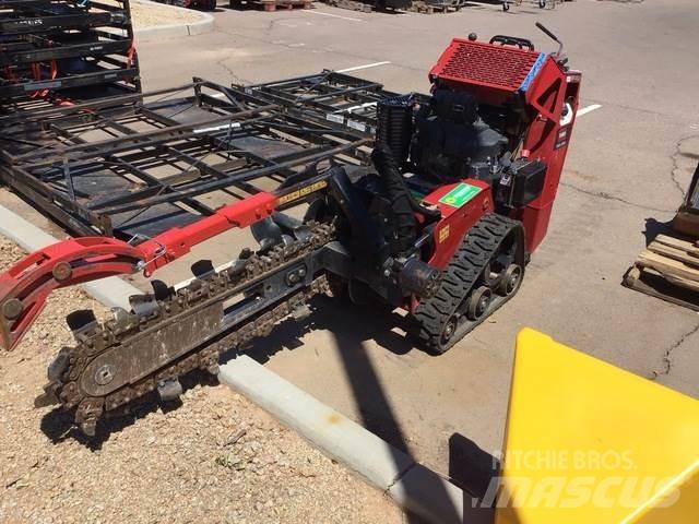 Toro TRX-250 Árokásók