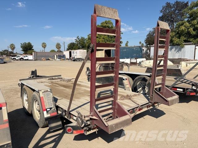 TOWMASTER C10 Járműszállító pótkocsik