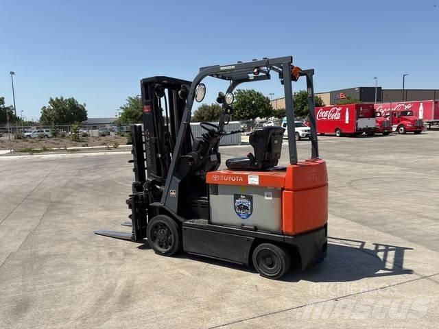 Toyota 7FBCU30 Elektromos targoncák
