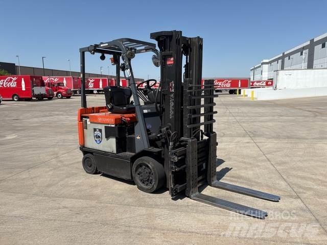 Toyota 7FBCU30 Elektromos targoncák