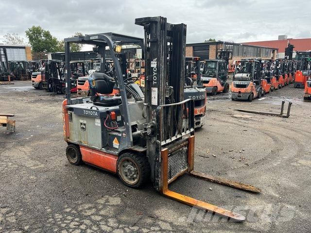 Toyota 8FBCU30 Elektromos targoncák