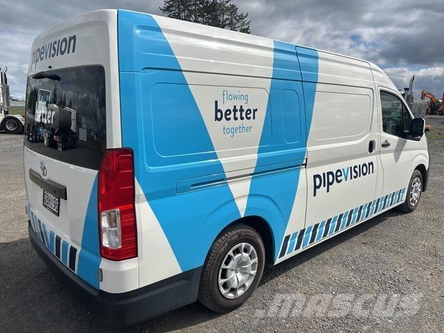 Toyota HiAce Transporterek