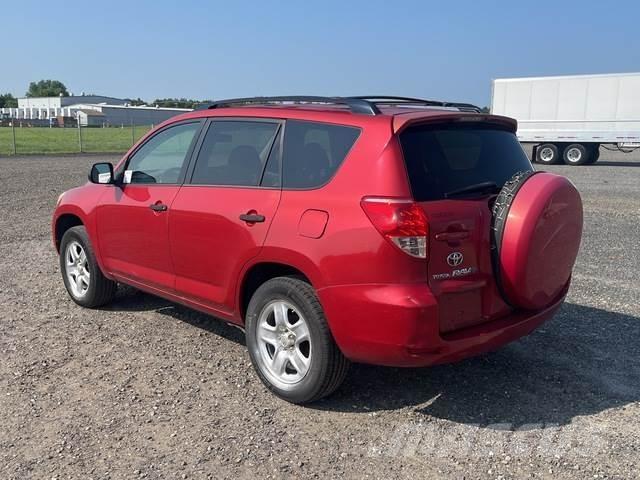 Toyota RAV4 Kistehergépjárművek