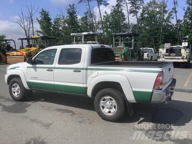 Toyota Tacoma Egyéb