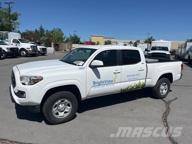 Toyota Tacoma Kis teherszállító/Platós kocsi