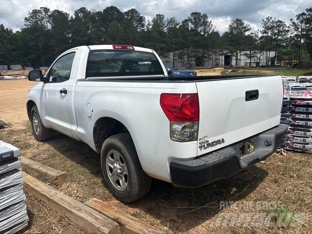 Toyota Tundra Egyéb