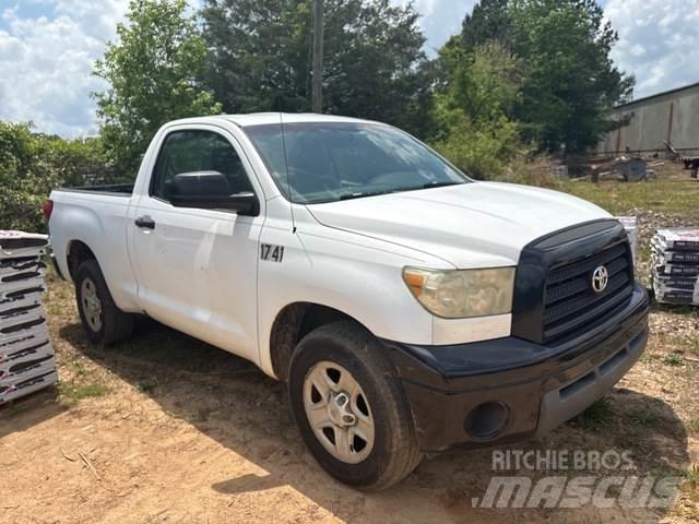 Toyota Tundra Egyéb
