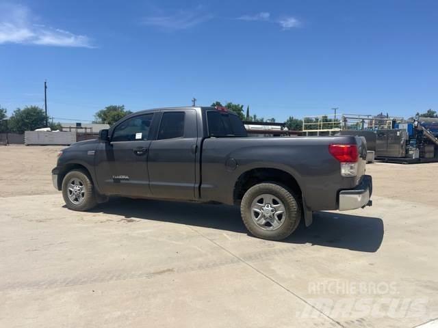 Toyota Tundra Egyéb