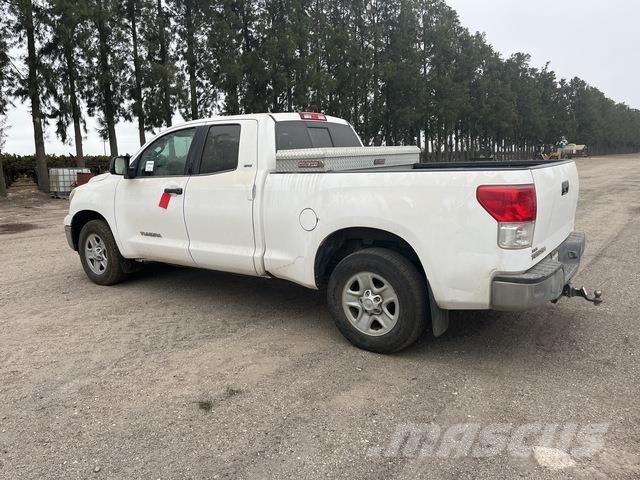 Toyota Tundra Egyéb