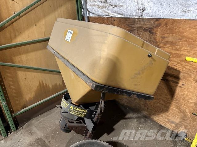  Trailhawk 750 Homok és Sószórók