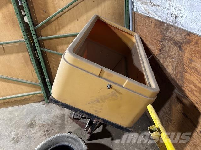  Trailhawk 750 Homok és Sószórók