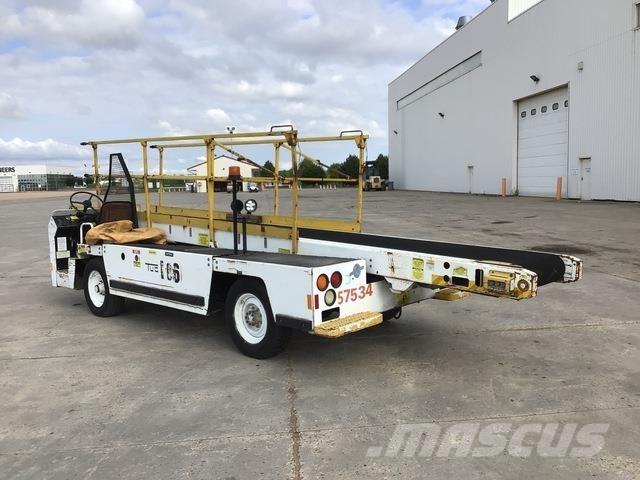  Tug T660-1 Reptéri felszerelés