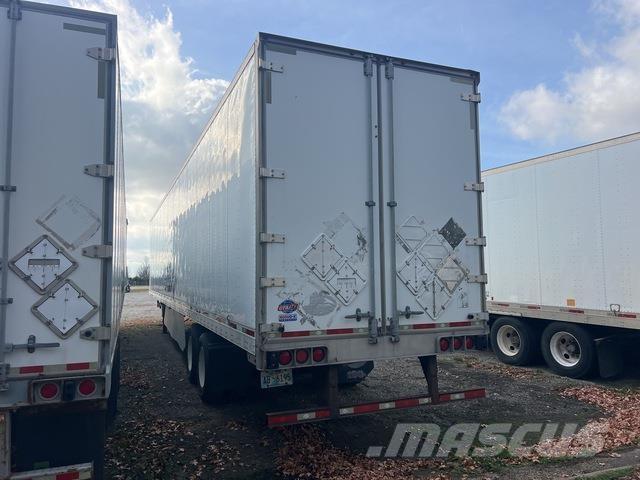 Utility  Dobozos pótkocsik