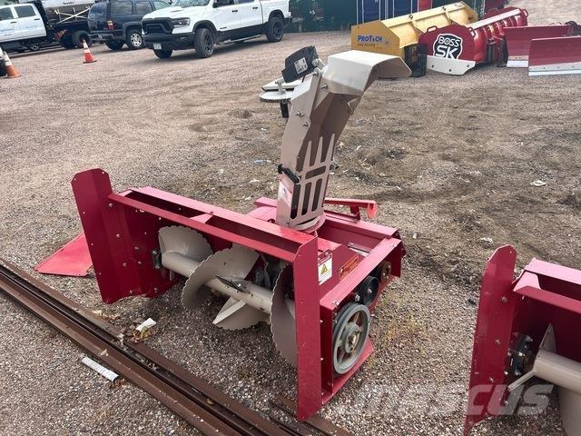 Ventrac KX523 Hómarók