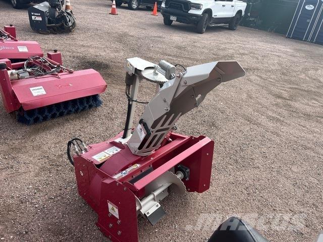 Ventrac NX340 Hómarók