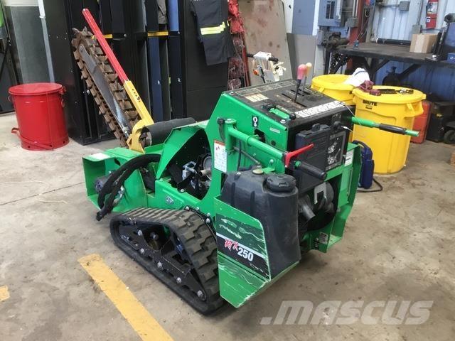 Vermeer RTX250 Árokásók