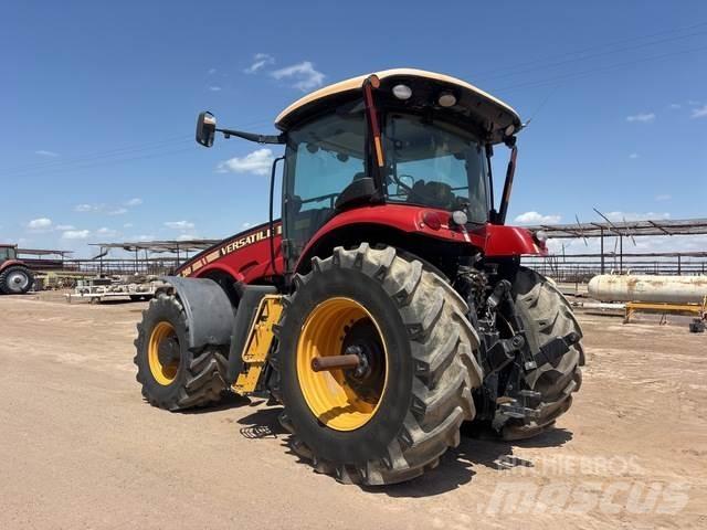 Versatile 260 Traktorok