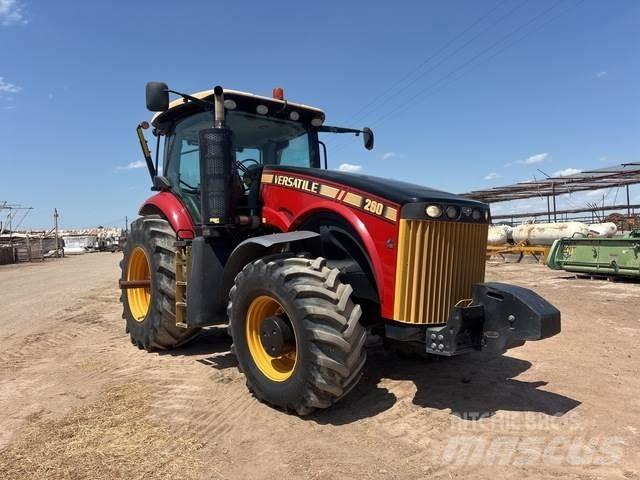 Versatile 260 Traktorok