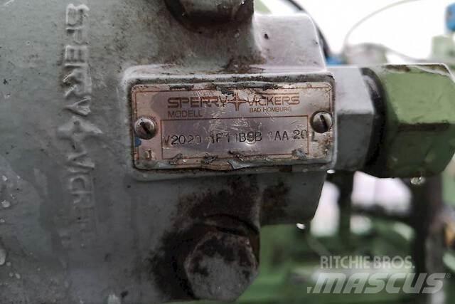 Vickers V2020 Építőipar - Egyebek