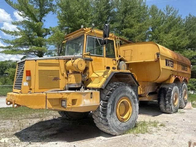 Volvo A35C Vízszállító teherautók